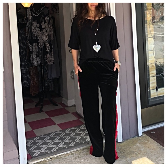 ✨LAST ONE✨Black velvet side pocket pants w/stripes - Picture 3 of 8